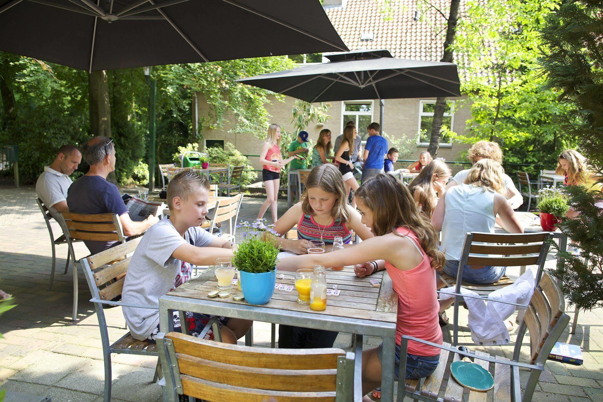 Stayokay Hostel Arnhem Exterior foto